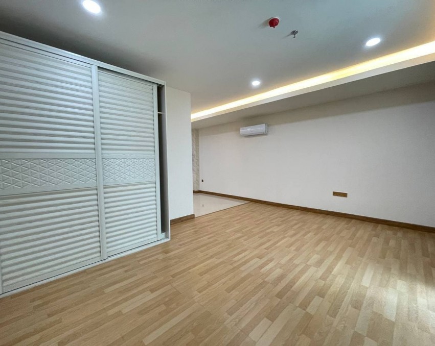 Urban Village Phase1 2 Bedrooms Unit For Sale